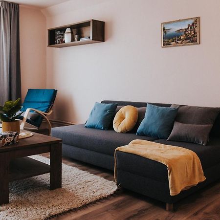 דירות אודורהיו סקוייסק Lotus Apartman מראה חיצוני תמונה