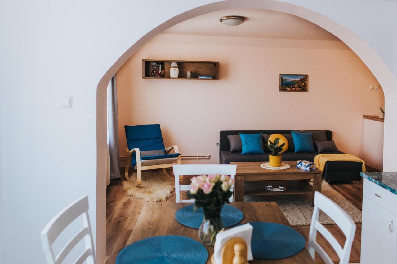 דירות אודורהיו סקוייסק Lotus Apartman מראה חיצוני תמונה